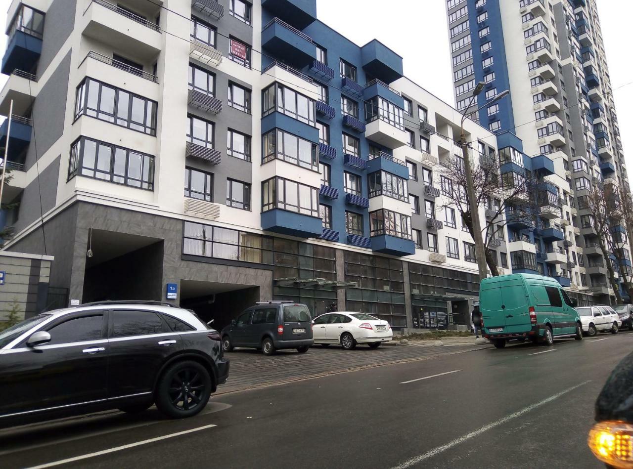 Уютная Vip Студия В Центре Метро Политех Охматдет Паркинг Kiev Extérieur photo